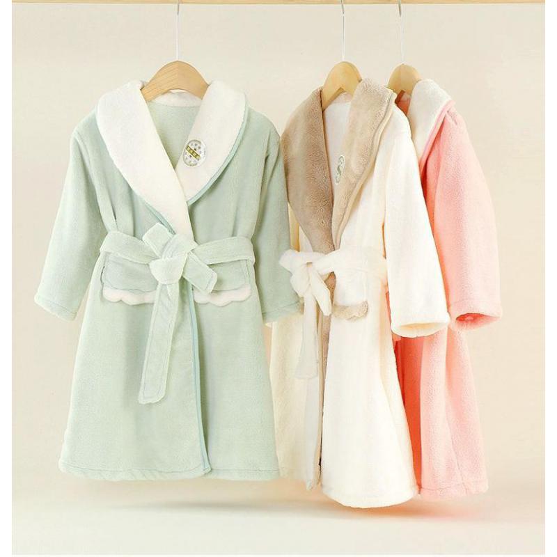 子供の漫画ローブ冬サンゴフリースナイトウェアベビー速乾性バス - Baby Gown Nightwear のレビューと価格