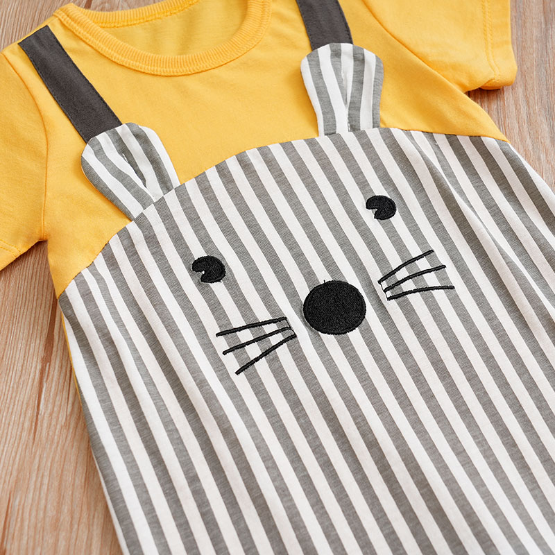 新生児用半袖ロンパース,ユニセックス服,スタンディングイヤー - Baby Clothing Display Stand のレビューと価格